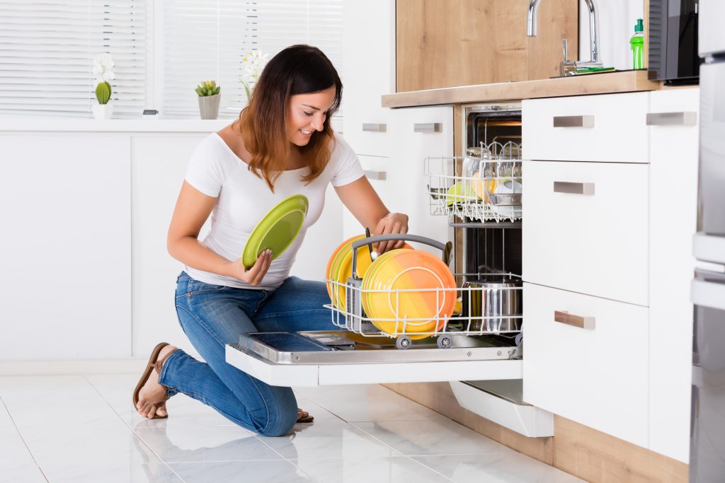 💥 Meilleurs mini lave-vaisselles 2024 - guide d'achat et comparatif